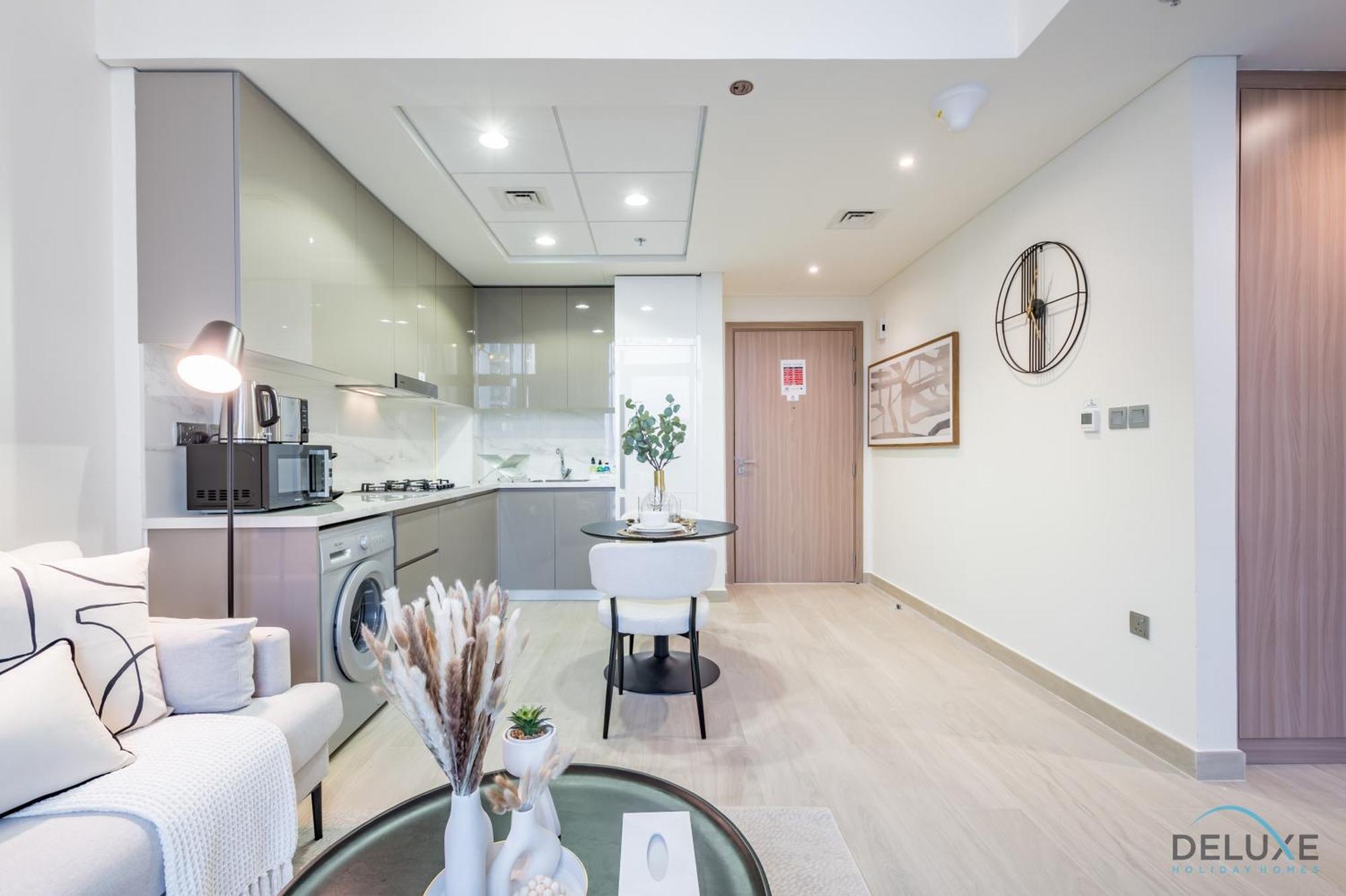 Captivating 1br In Azizi Riviera 20, Al Merkadh By Deluxe Homes Apartment *