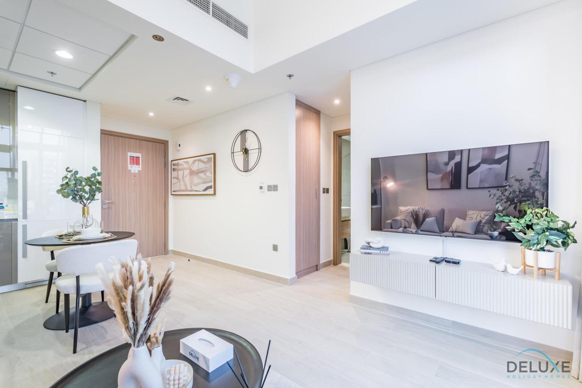 Captivating 1br In Azizi Riviera 20, Al Merkadh By Deluxe Homes Dubai