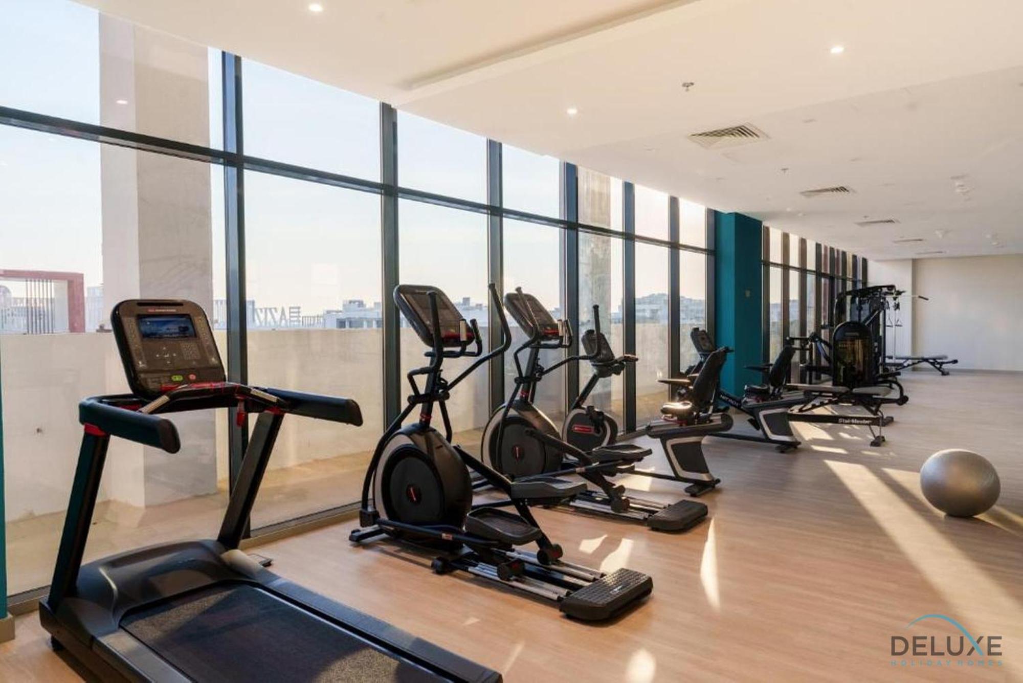 Apartment Captivating 1br In Azizi Riviera 20, Al Merkadh By Deluxe Homes